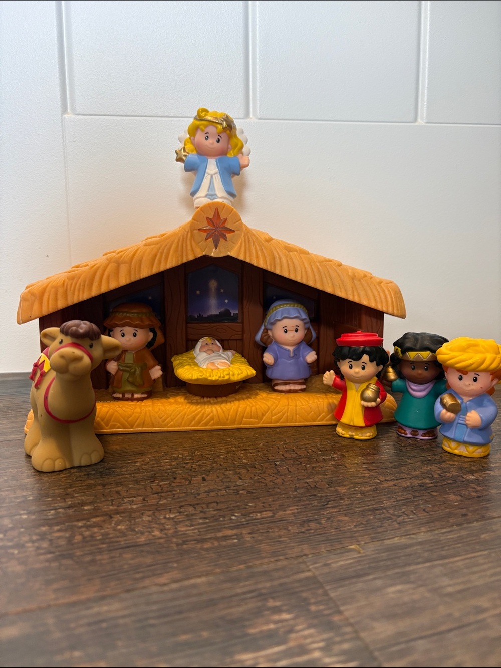 2002 Fisher Price Little People Nativity Set
